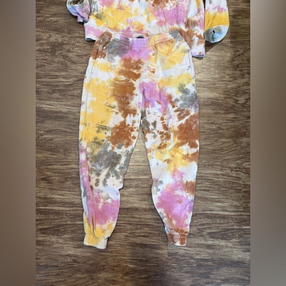 Tie dye jogger comfy sweatsuit athleisure set pink yellow cozy small loungewear - Picture 3 of 6
